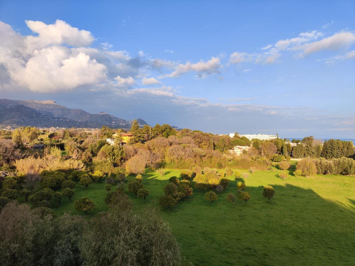 Apartament Carmen E Fede Giardini-Naxos Zewnętrze zdjęcie