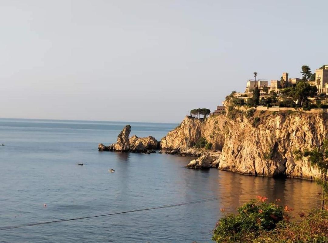 Apartament Carmen E Fede Giardini-Naxos Zewnętrze zdjęcie